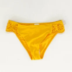 Side Eyelet Classic Coverage Bottoms In Yellow - Size S, M