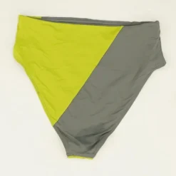 Green Color Block Two-Piece -Swimwear Shore 16c2173c 6850 4fd5 86ff f6b69831274d