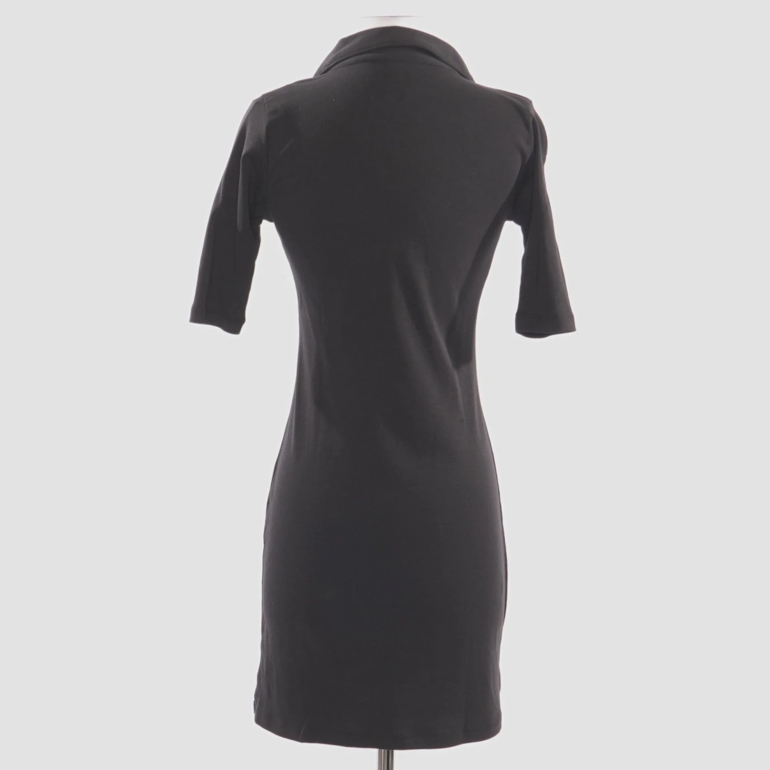 J. Crew Perfect Fit V-Neck Polo Dress Size 2XS 2 J. Crew Perfect Fit V-Neck Polo Dress Size 2XS - Image 2