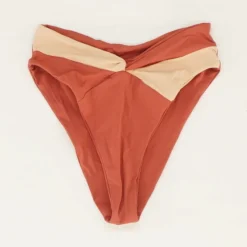Coral Swim Bottom
